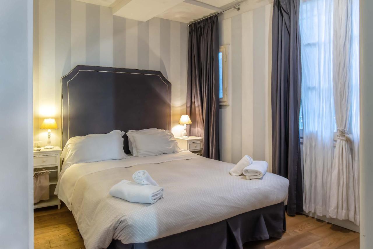 Al Giardino Delle Rose Hotell Florens Exteriör bild
