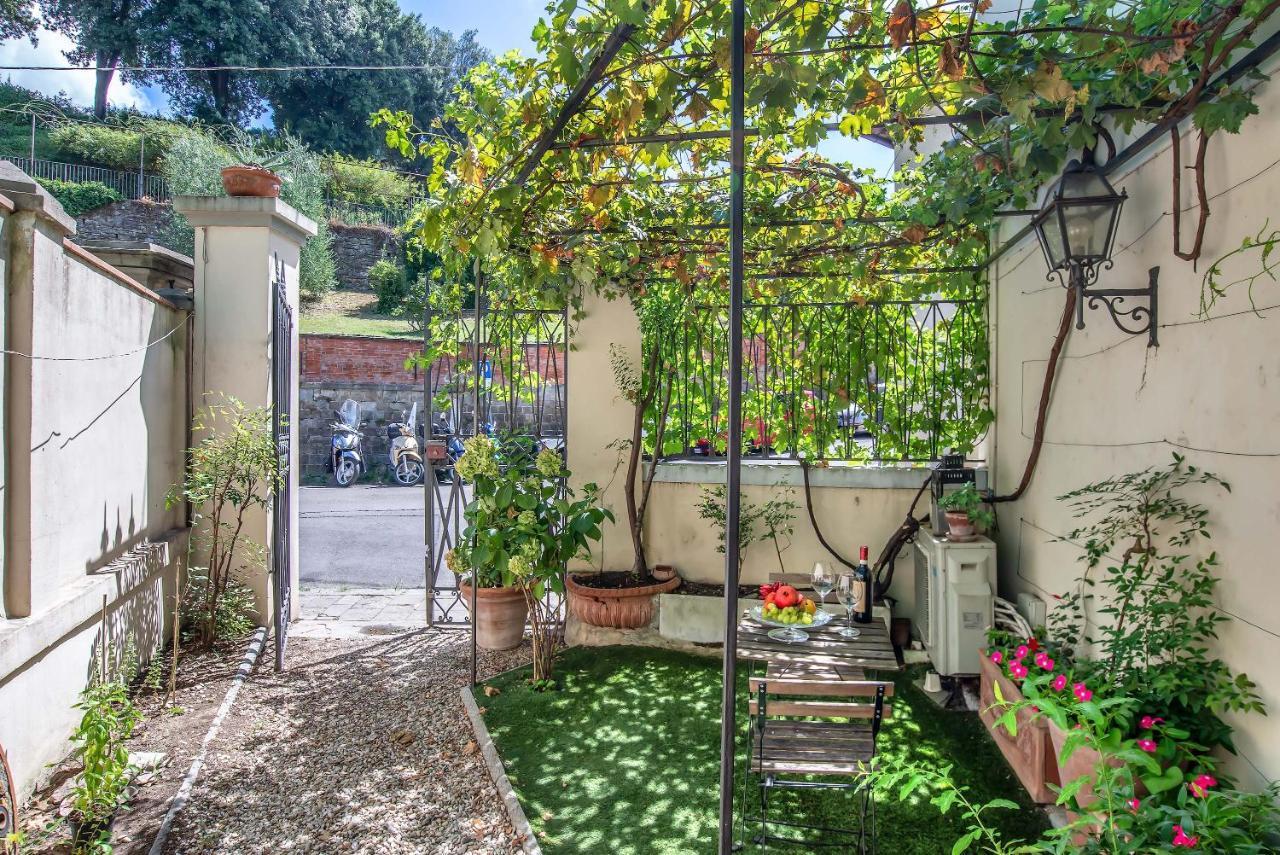 Al Giardino Delle Rose Hotell Florens Exteriör bild
